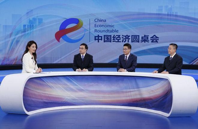展的确定性应对各种不确定性——中国经济圆